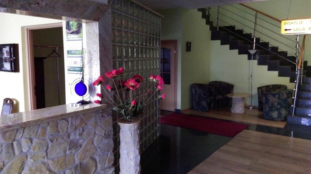Bed-Breakfast By Tina Hotel Zukowo Exterior photo